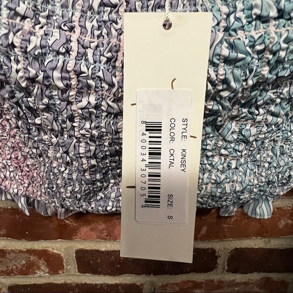 Petersyn Kinsey Shirt Size Small - Picture 3 of 11